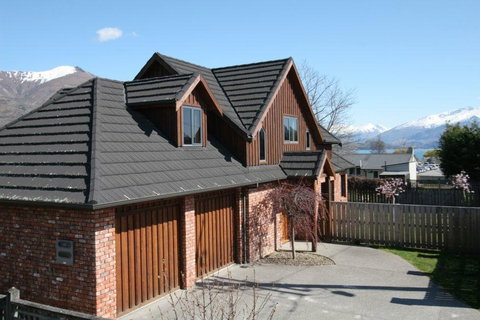 Absolutely Central Wanaka - Accommodation New Zealand 0
