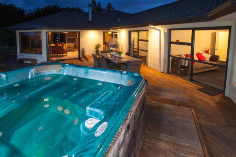 Acacia Heights Gardens - Accommodation New Zealand 3
