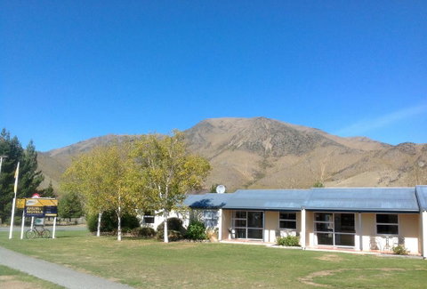 Ahuriri Motels - Accommodation New Zealand 0
