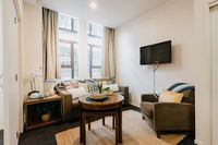 Airedale Boutique Suites - Cute 1 bedroom apartment on Queen Street