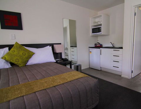 Airport Palms Motel - Accommodation New Zealand 1
