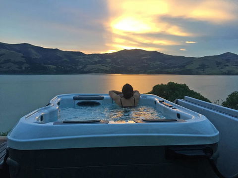Akaroa Coastal Studio - Accommodation New Zealand 3