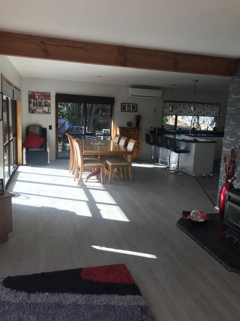 Akaroa Harbour View - Accommodation New Zealand 2