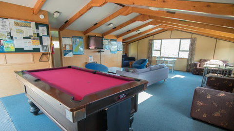 Akaroa Top 10 Holiday Park - Accommodation New Zealand 3