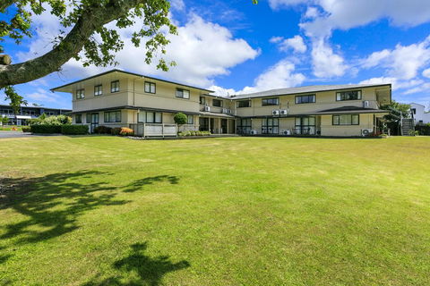 Albany Oak Motel - Accommodation New Zealand 0