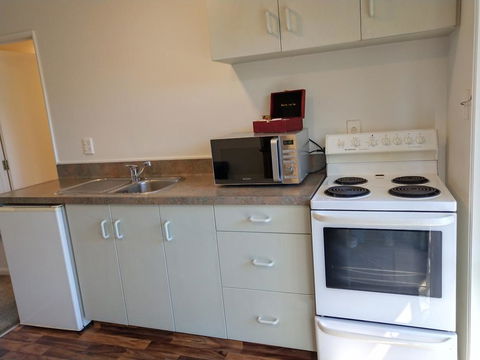 Alcala Motor Lodge - Accommodation New Zealand 1