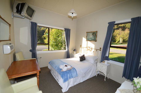 Alfresco Eatery And Historic Villas - Accommodation New Zealand 0