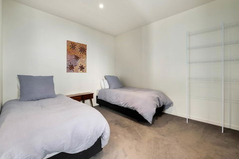 Alpine Attitude - Wanaka Holiday Home - Accommodation New Zealand 1