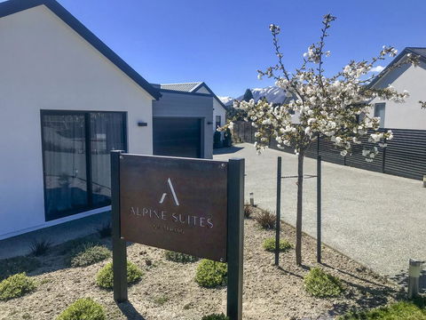 Alpine Suites On Tekapo Luxury B&B - Accommodation New Zealand 1