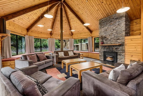 Altamont Lodge - Accommodation New Zealand 0