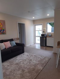 Annandale Self-contained BB