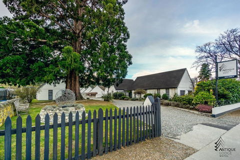 Antique Lodge Motel - Accommodation New Zealand 0