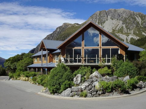 Aoraki Mount Cook Alpine Lodge - Accommodation New Zealand 0