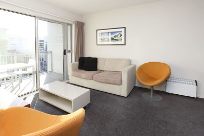 Apartment 25