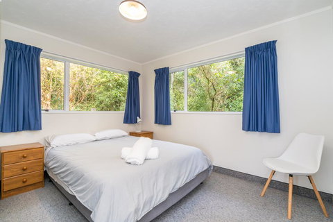 Apartment Bach - Accommodation New Zealand 1