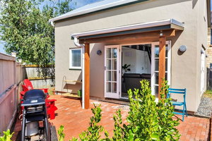 Apartment with loft bedroom