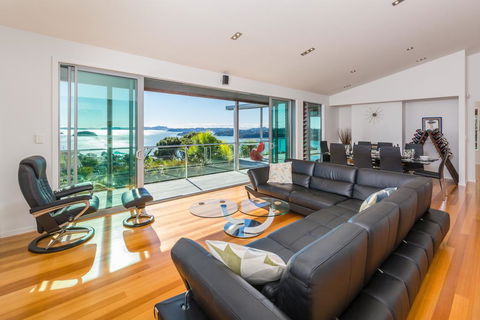 Aqua Cove - Accommodation New Zealand 0