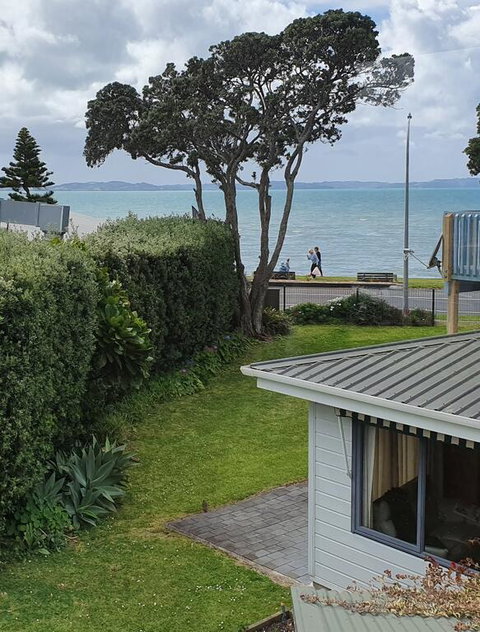 Aqua On The Beach - Accommodation New Zealand 3