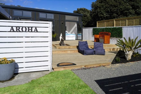 Aroha At Peka Peka Tiny House - Accommodation New Zealand 0