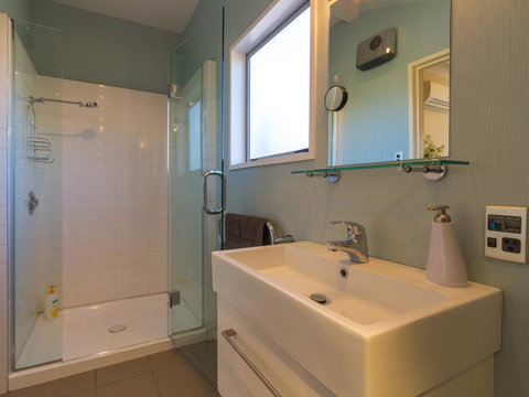 Arrow Haven - Arrowtown Holiday Home - Accommodation New Zealand 1