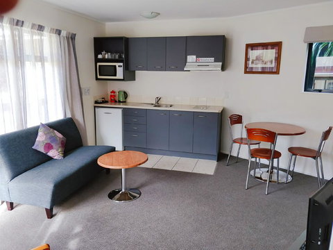 Ascot Motor Lodge - Accommodation New Zealand 0