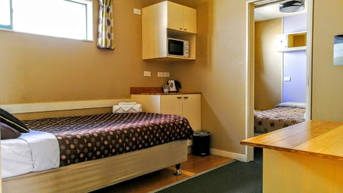 Astray Motel & Backpackers Rotorua - Accommodation New Zealand 0