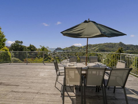 At Cathedral Cove - Hahei Holiday Home - Accommodation New Zealand 2