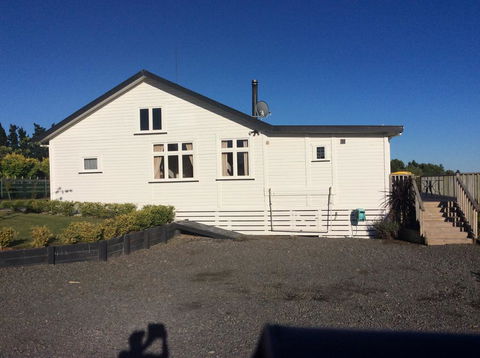 Ataahua Cottage - Accommodation New Zealand 2