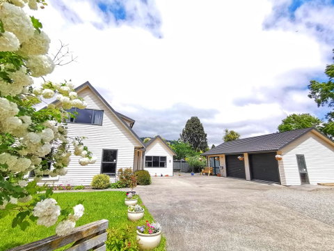 Atarau Grove Holiday House - Accommodation New Zealand 2