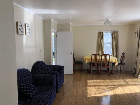 Auckland HQ Holiday Home - Accommodation New Zealand 0