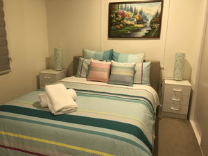 Auckland One Tree Hill Cody suite