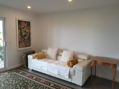 Awhina Sea Views - Accommodation New Zealand 3