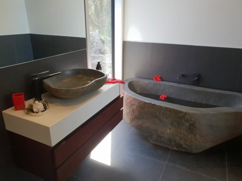 Bali Inspired Rural Retreat - Accommodation New Zealand 1