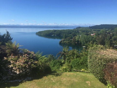 Bay Views - Acacia Bay - Accommodation New Zealand 0