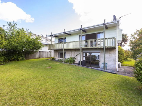 BayView At Snells - Snells Beach Holiday Home - Accommodation New Zealand 3