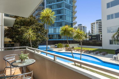 Beach Retreat On Pilot Bay - Mount Maunganui Apartment