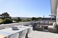 Beachfront at the Bay - Westshore Holiday Home