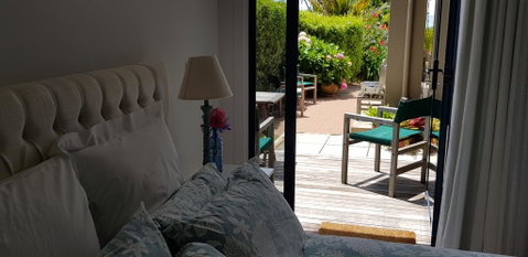 Beachfront Bliss - Accommodation New Zealand 1