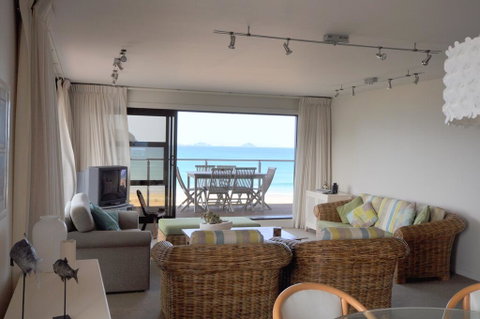 Beachfront Heights - Pauanui Holiday Apartment - Accommodation New Zealand 1