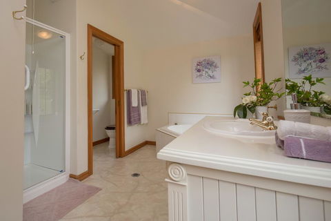 Beautiful Seasons - Accommodation New Zealand 3