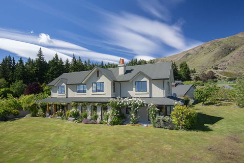 Beautiful Seasons - Accommodation New Zealand 1