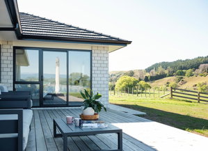 Bellerby Cottage - Maraekakaho Holiday Home