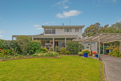 Bellrose - Pauanui Downstairs Holiday Unit