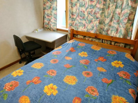 Between Airport And The City - Accommodation New Zealand 1