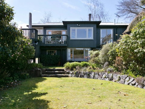 Bliss - Taupo Holiday Home - Accommodation New Zealand 0