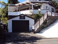 Bluff Hill Lighthouse BB