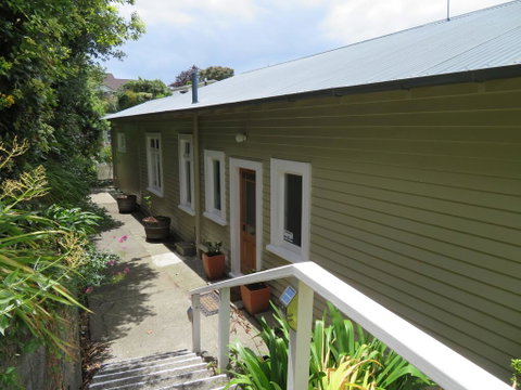 Bluff Hill Lookout - Napier Holiday Home - Accommodation New Zealand 1