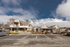 Bold Peak Lodge