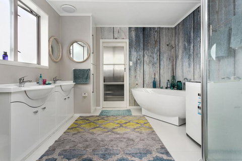 Boutique Apartment In Tok - Accommodation New Zealand 0