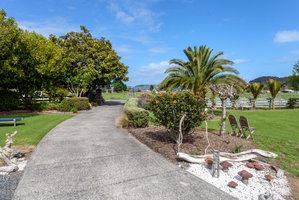 Breakaway Bed  Breakfast